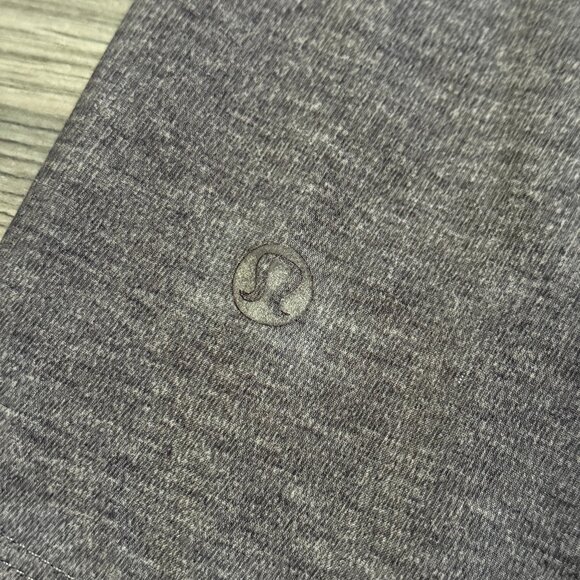 Lululemon Men's Core Short 11" - Grey - Picture 3 of 6